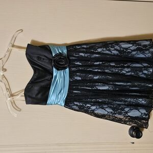 Black and Blue Lace Strapless Dress
